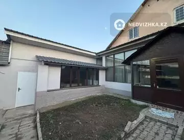 5-бөлмелі үй, 4 соттық, 222 м², 12-нобай
