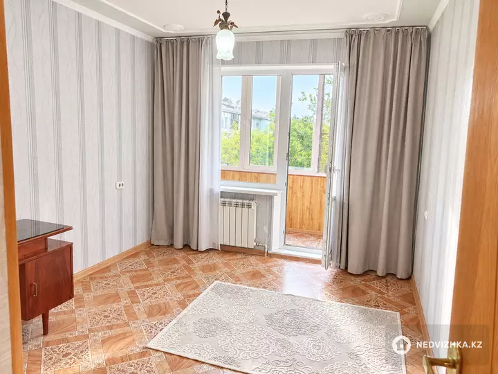 3-комнатная квартира, этаж 5 из 5, 70 м², 4-фотосурет