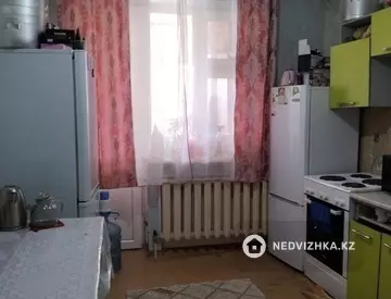 2-комнатная квартира, этаж 16 из 16, 60 м², миниатюра 3