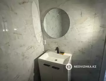 3-комнатная квартира, этаж 9 из 9, 86 м², миниатюра 10
