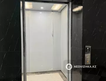 2-комнатная квартира, этаж 5 из 9, 52 м², миниатюра 6