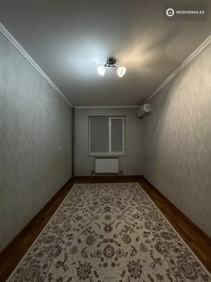 4-комнатная квартира, этаж 1 из 5, 72 м²