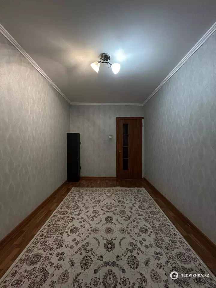 4-комнатная квартира, этаж 1 из 5, 72 м², фотография 2