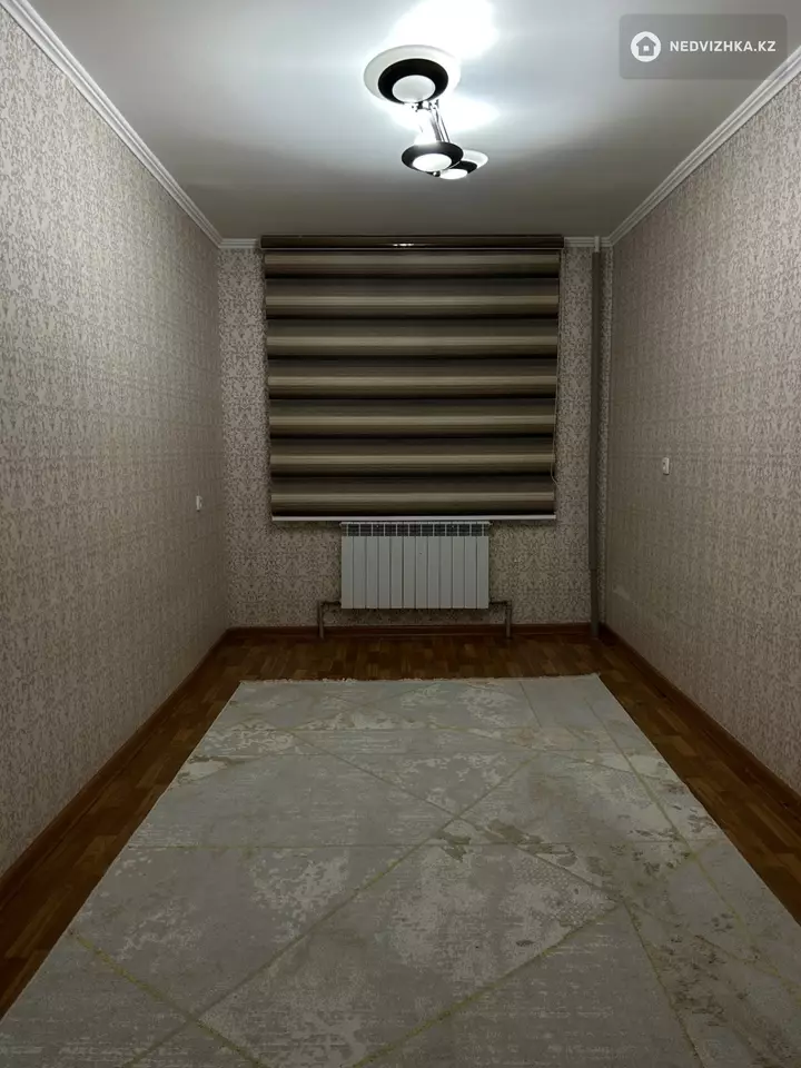 4-комнатная квартира, этаж 1 из 5, 72 м², фотография 3