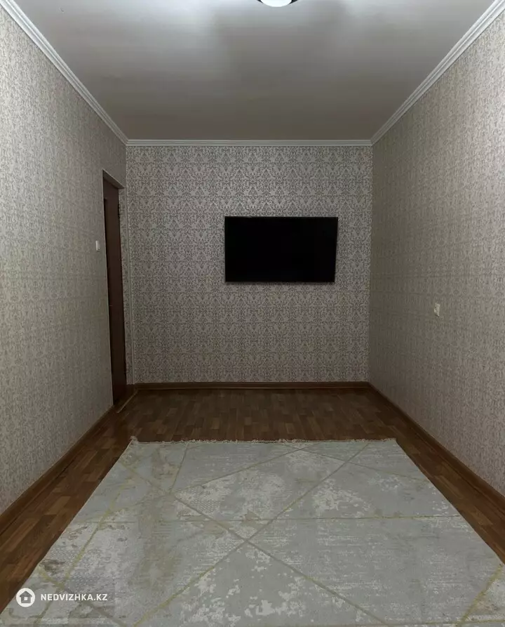 4-комнатная квартира, этаж 1 из 5, 72 м², фотография 4