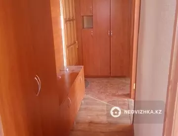2-комнатная квартира, этаж 5 из 5, 42 м², миниатюра 6