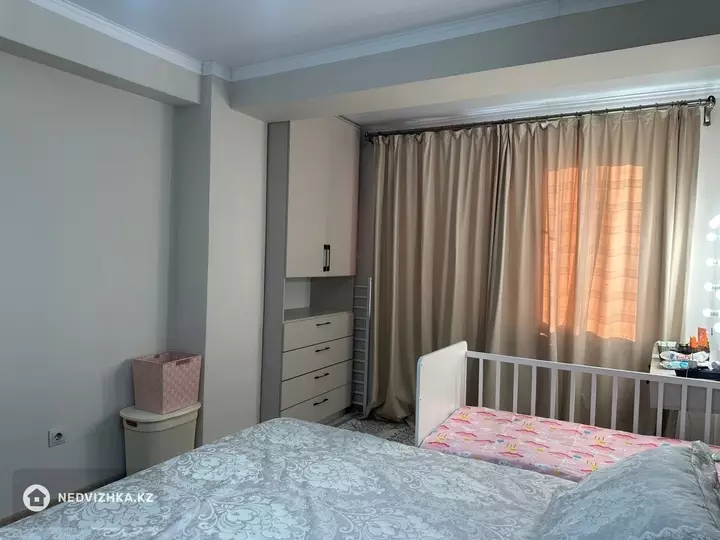 3-комнатная квартира, этаж 2 из 5, 78 м², фотография 3