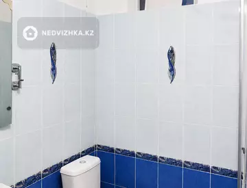 2-комнатная квартира, этаж 2 из 2, 41 м², миниатюра 10