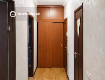 2-комнатная квартира, этаж 2 из 2, 41 м², миниатюра 12