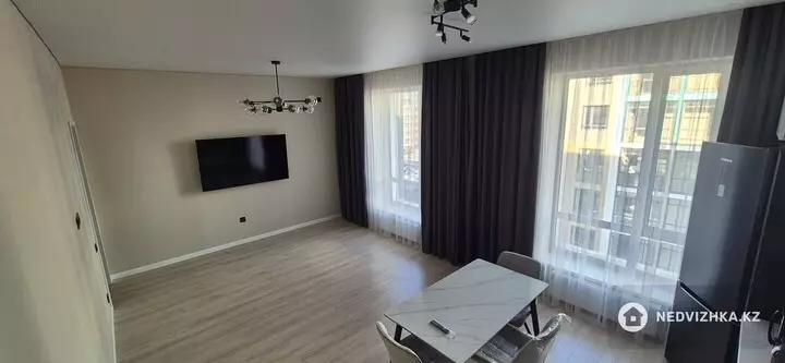 2-комнатная квартира, этаж 7 из 9, 55 м², фотография 3