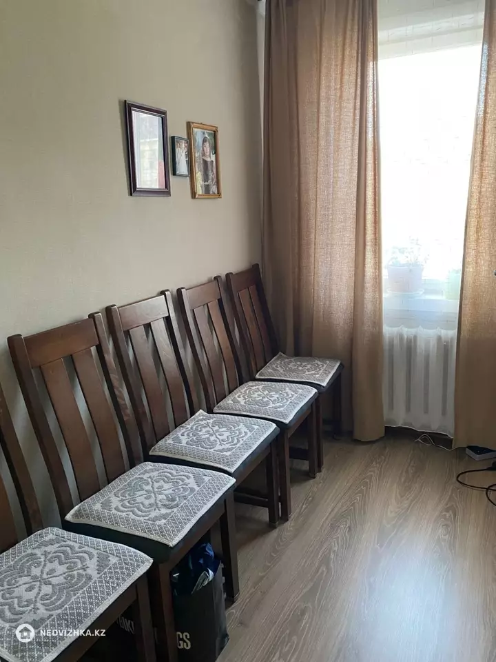 4-комнатный дом, 0.6 соток, 70 м², фотография 2