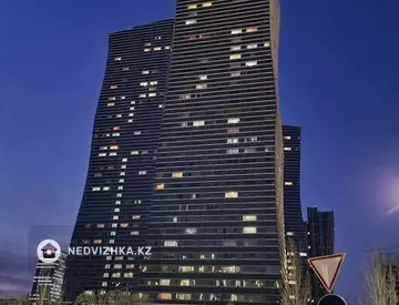 1-комнатная квартира, этаж 27 из 36, 48 м², На длительный срок, миниатюра 1