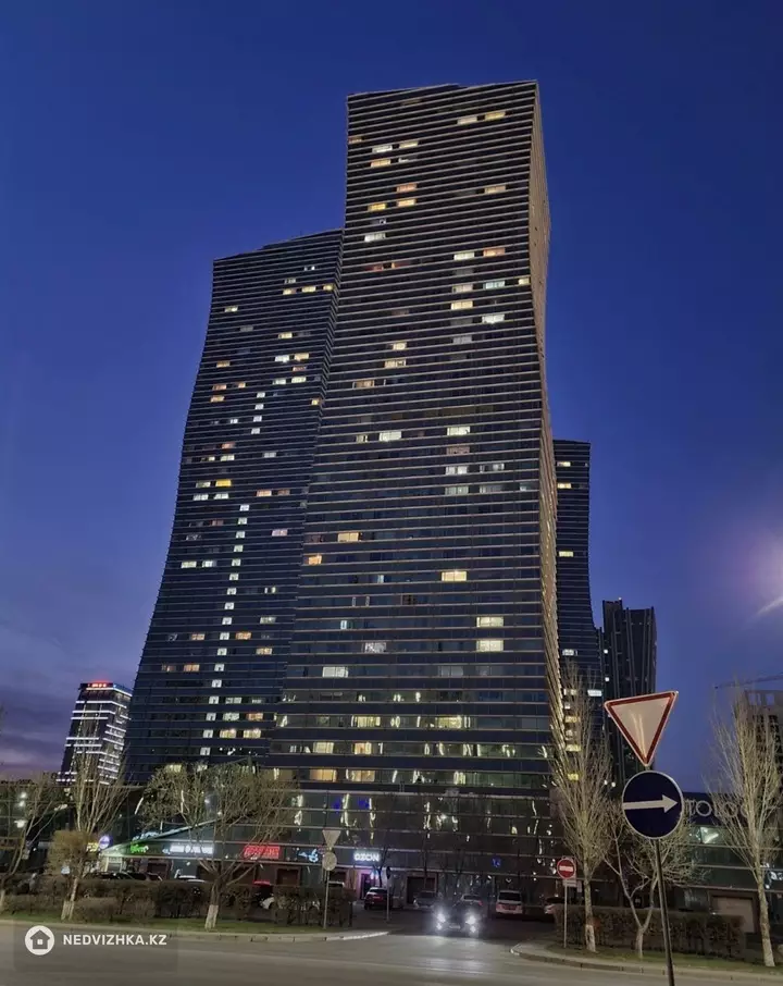 1-комнатная квартира, этаж 27 из 36, 48 м², На длительный срок