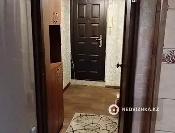1-комнатная квартира, этаж 3 из 5, 37 м², миниатюра 6
