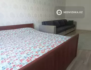 1-комнатная квартира, этаж 2 из 5, 35 м², Посуточно