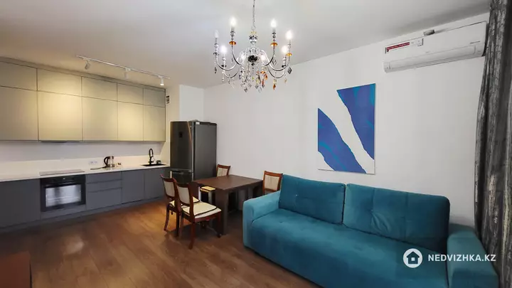 3-комнатная квартира, этаж 5 из 18, 85 м², На длительный срок, фотография 3