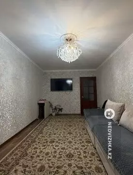 2-комнатная квартира, этаж 2 из 5, 54 м², миниатюра 1