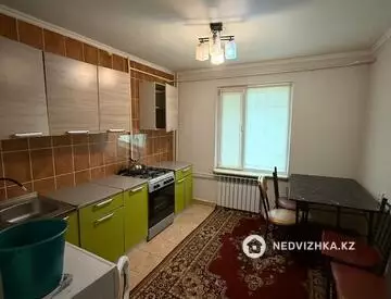 3-комнатная квартира, этаж 1 из 5, 70 м², На длительный срок, миниатюра 8
