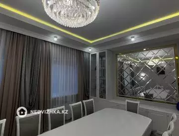 6-комнатный дом, 6.8 соток, 282 м²