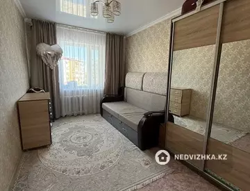 3-комнатная квартира, этаж 3 из 5, 65 м², миниатюра 4