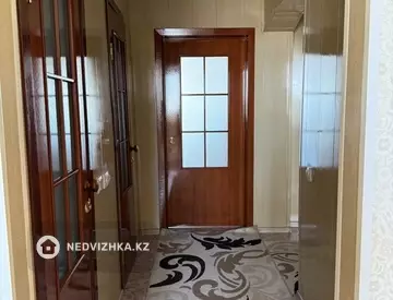 3-комнатная квартира, этаж 3 из 5, 65 м², миниатюра 5