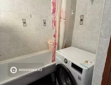 3-комнатная квартира, этаж 3 из 5, 65 м², миниатюра 9