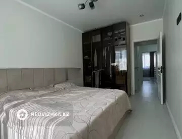 3-комнатная квартира, этаж 2 из 9, 70 м²