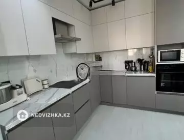 3-бөлмелі пәтер, қабат 2 барлық қабат саны 9, 70 м², 10-нобай