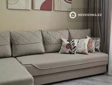 2-комнатная квартира, этаж 5 из 5, 36 м², Посуточно, миниатюра 2