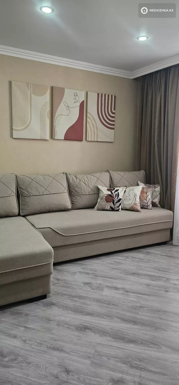 2-комнатная квартира, этаж 5 из 5, 36 м², Посуточно, фотография 2