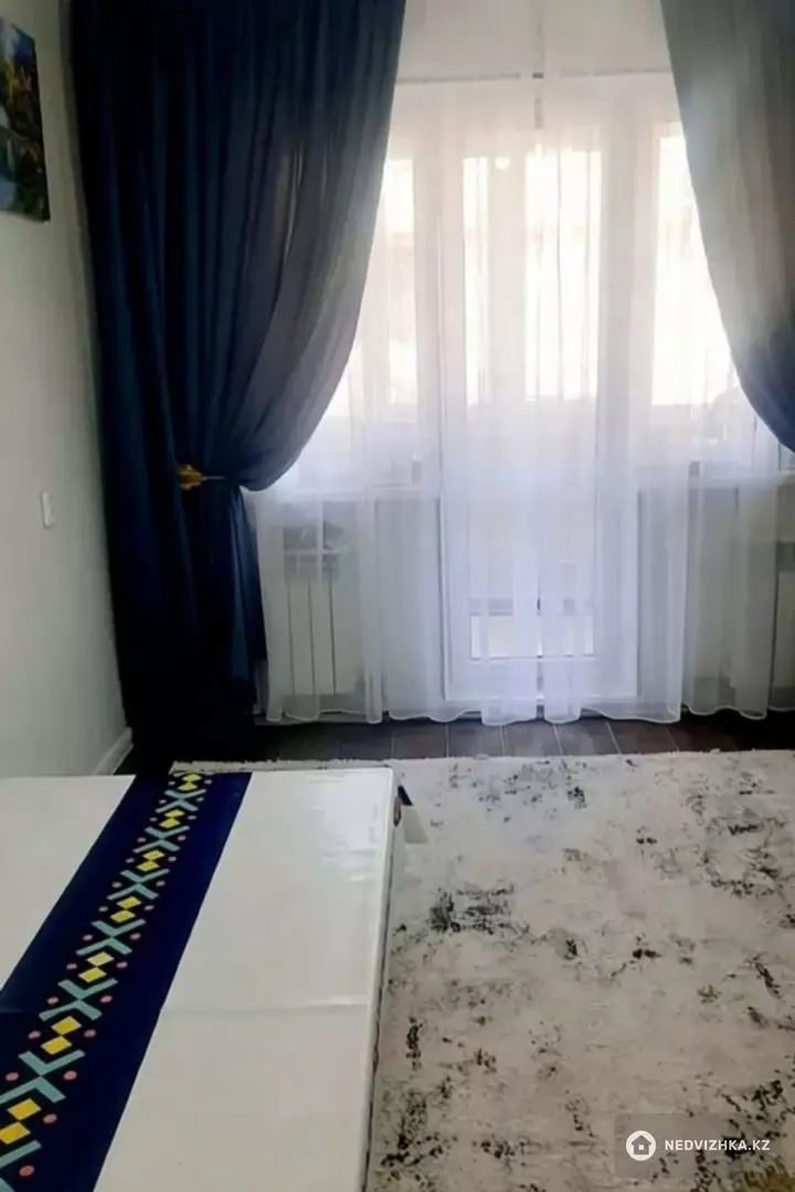 2-комнатная квартира, этаж 2 из 5, 50 м², фотография 5