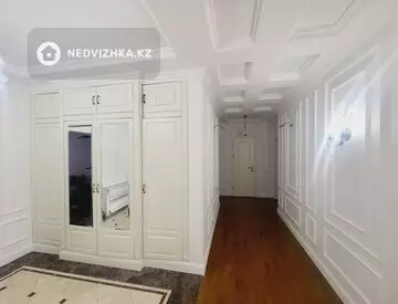 4-бөлмелі пәтер, қабат 5 барлық қабат саны 9, 165 м², 10-нобай