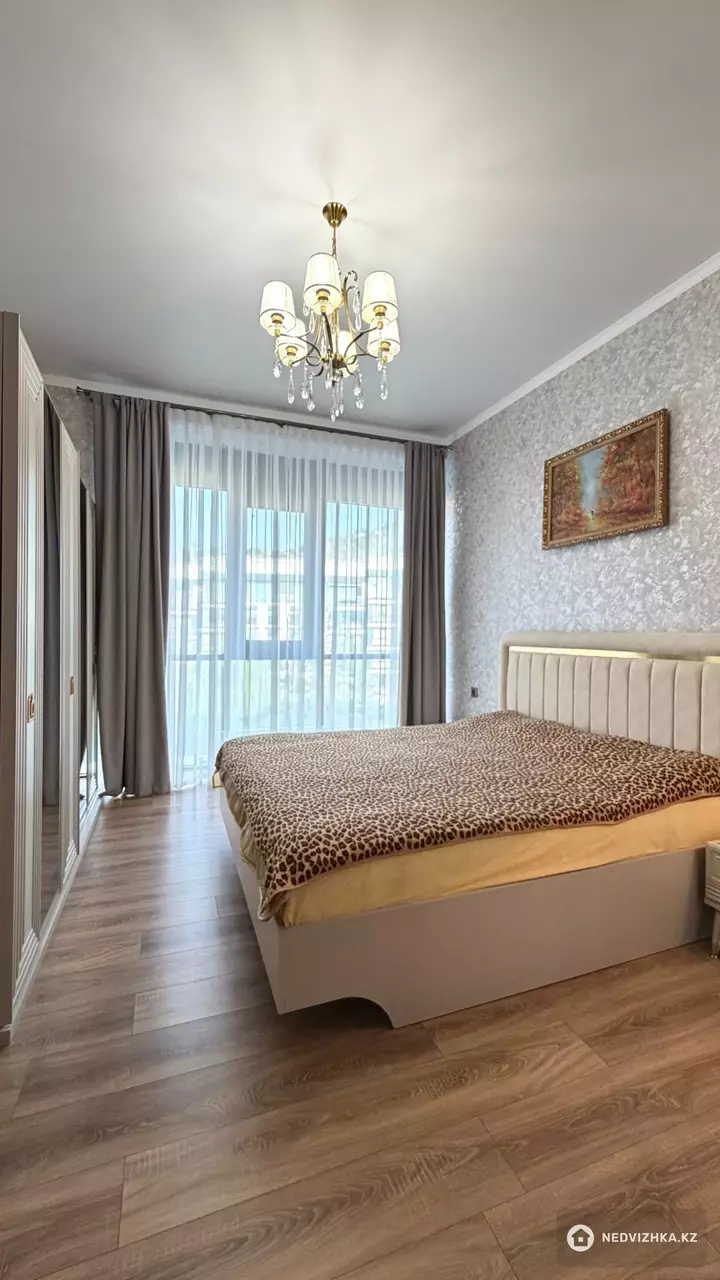 2-комнатная квартира, этаж 5 из 5, 98 м²