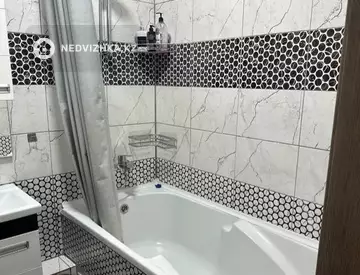 3-комнатная квартира, этаж 14 из 20, 120 м², На длительный срок, миниатюра 9