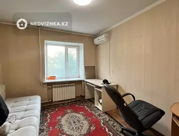 3-комнатная квартира, этаж 3 из 5, 60 м²