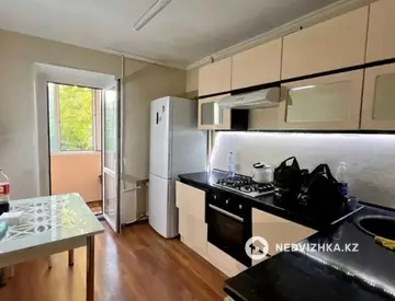 3-бөлмелі пәтер, қабат 3 барлық қабат саны 5, 60 м², 9-нобай