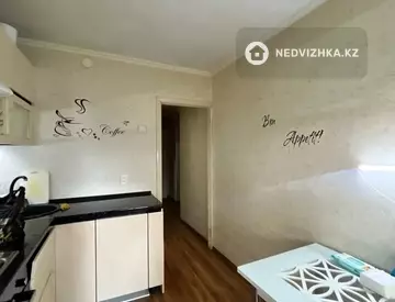 3-бөлмелі пәтер, қабат 3 барлық қабат саны 5, 60 м², 10-нобай