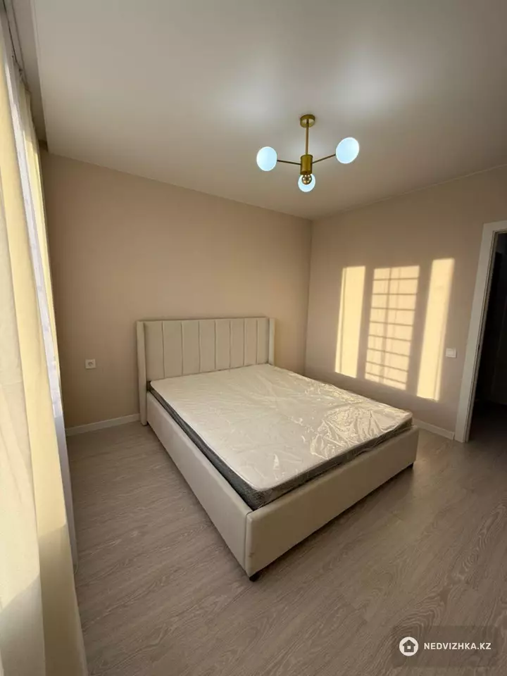 2-комнатная квартира, этаж 9 из 9, 44 м²