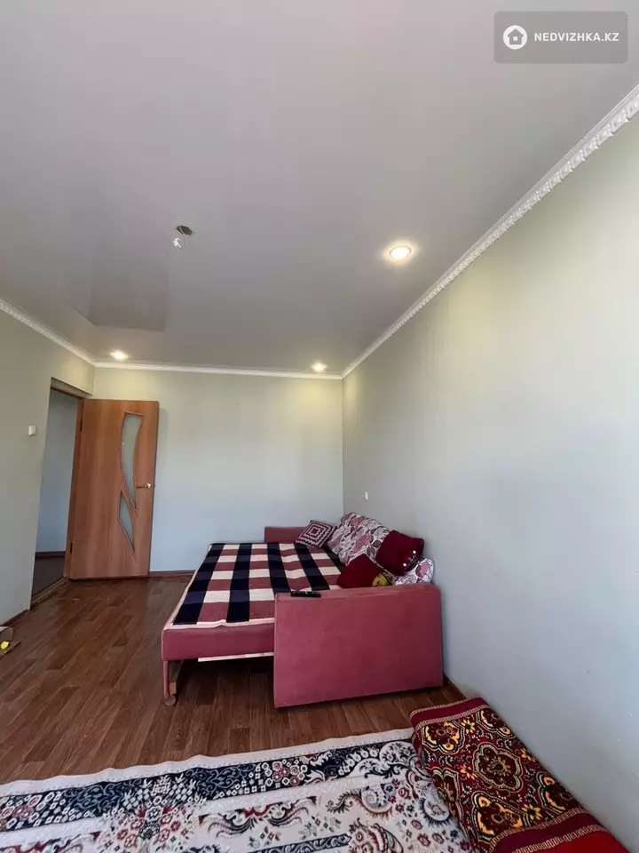 2-комнатная квартира, этаж 5 из 5, 55 м², фотография 3