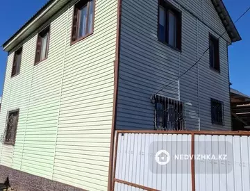 4-комнатный дом, 12 соток, 150 м²