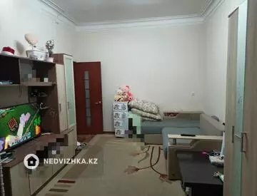 3-комнатная квартира, этаж 1 из 2, 63 м²