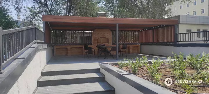 1-комнатная квартира, этаж 3 из 9, 39 м², фотография 3
