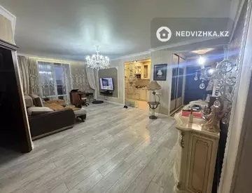 3-комнатная квартира, этаж 8 из 9, 88 м², миниатюра 1