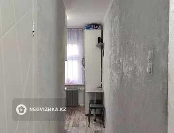 4-комнатная квартира, этаж 2 из 5, 60 м²