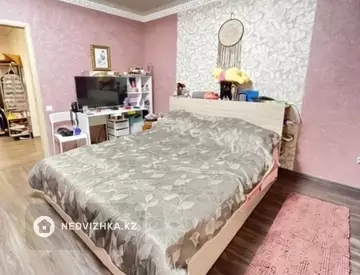 3-комнатная квартира, этаж 2 из 2, 79 м², миниатюра 6
