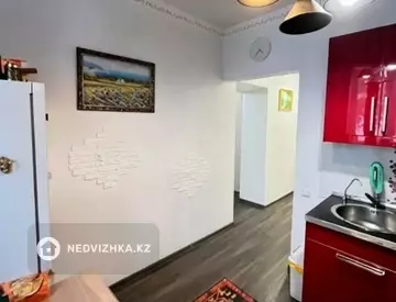 3-комнатная квартира, этаж 2 из 2, 79 м², миниатюра 7