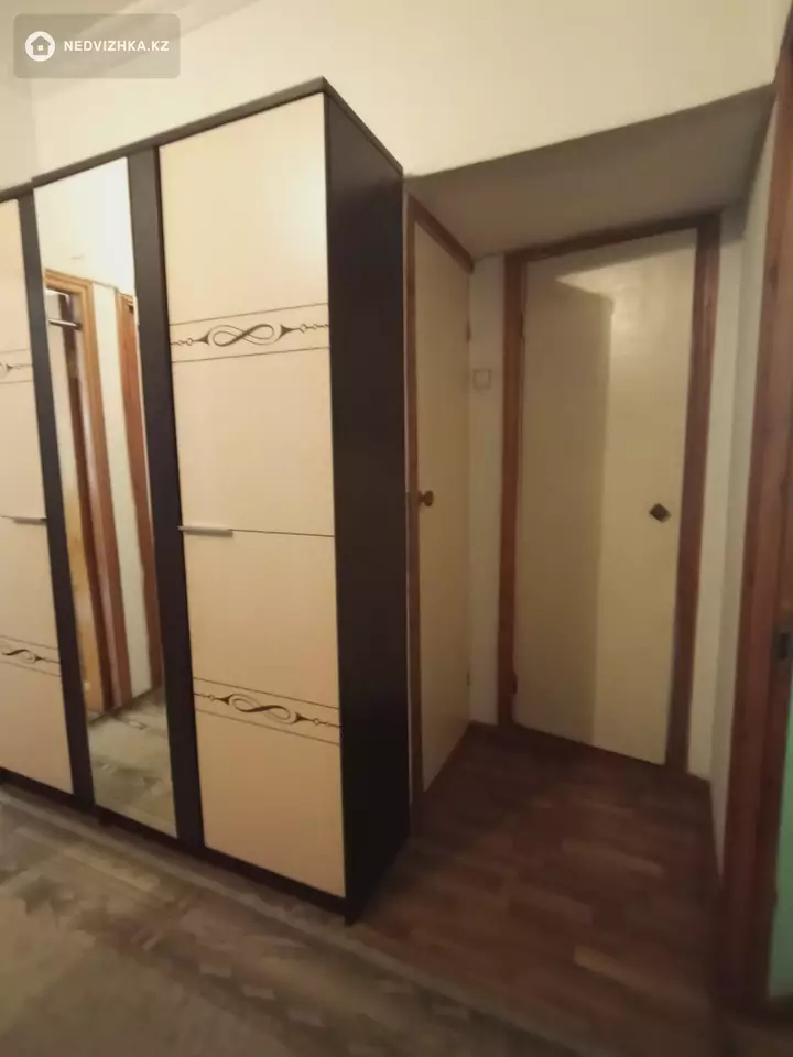 3-комнатная квартира, этаж 2 из 5, 66 м², фотография 4