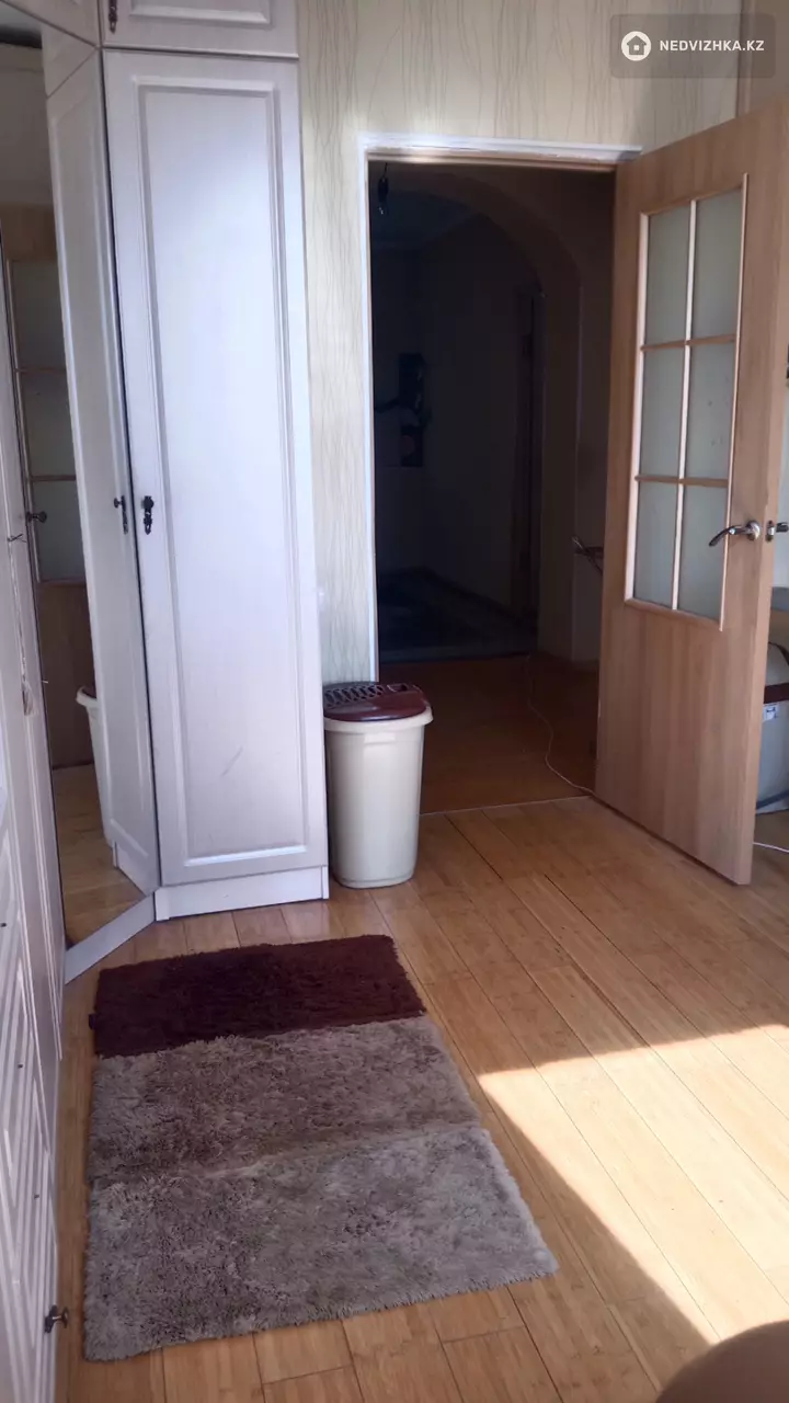 4-комнатная квартира, этаж 5 из 5, 121 м², фотография 3