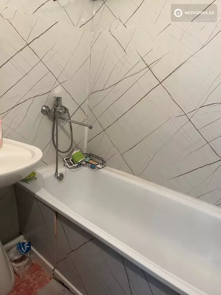 3-комнатная квартира, этаж 2 из 5, 78 м², фотография 3