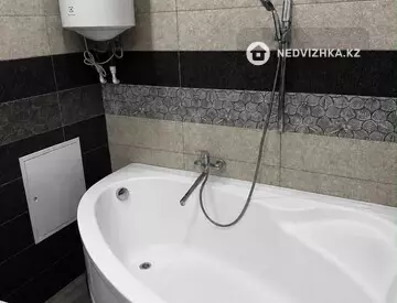2-комнатная квартира, этаж 2 из 3, 54 м²
